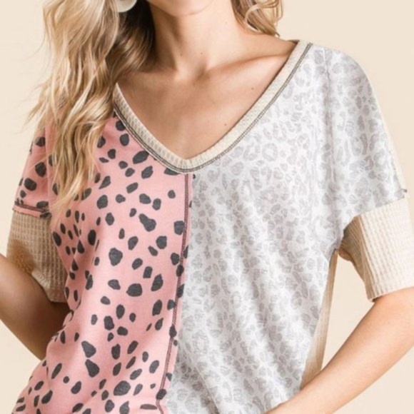 Bibi Leopard Print V neck Color Block Short Sleeve Top - Picture 3 of 4
